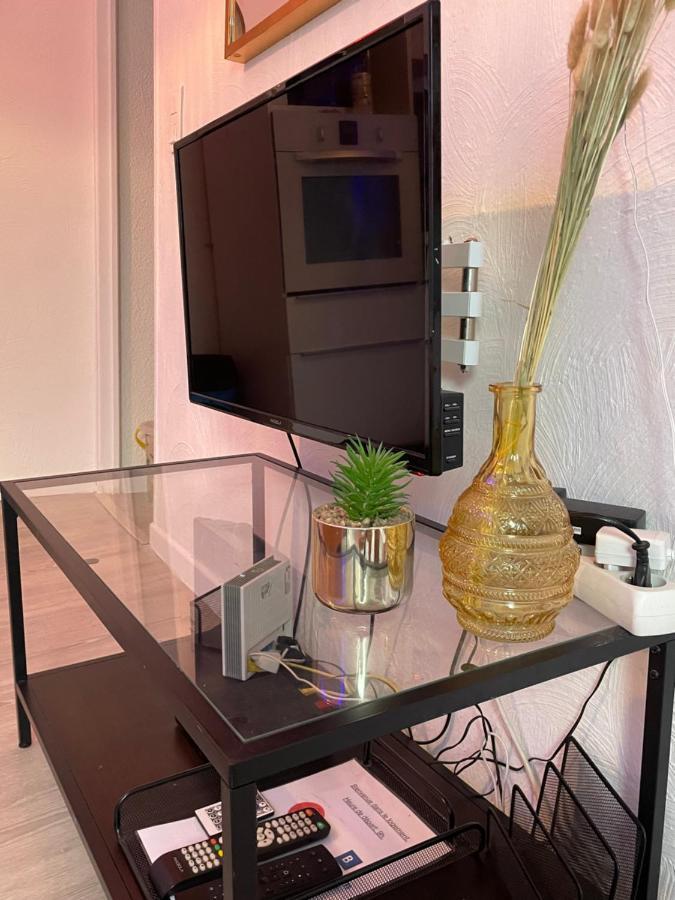 La Garde Studio Atypique Le Rocher, Climatisation, Belle Decoration المظهر الخارجي الصورة