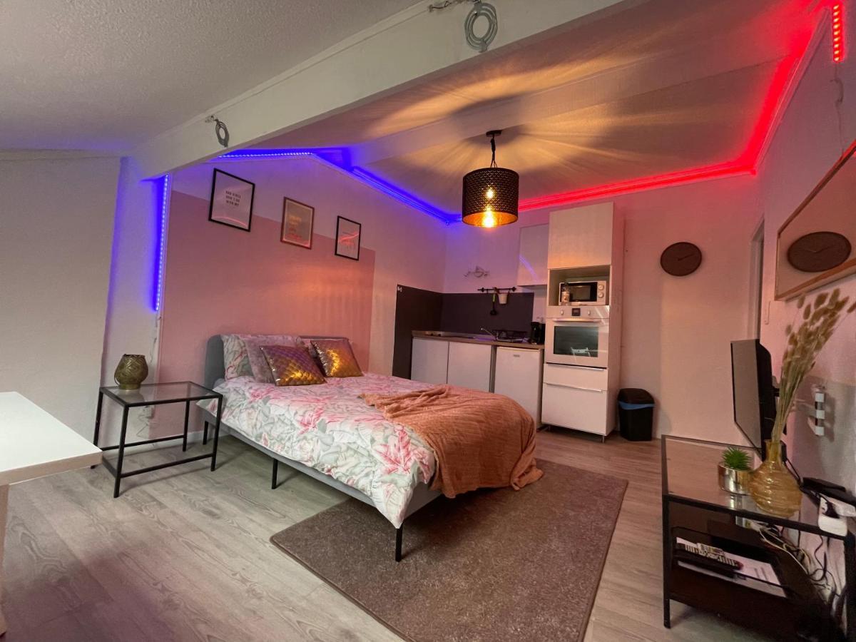 La Garde Studio Atypique Le Rocher, Climatisation, Belle Decoration المظهر الخارجي الصورة
